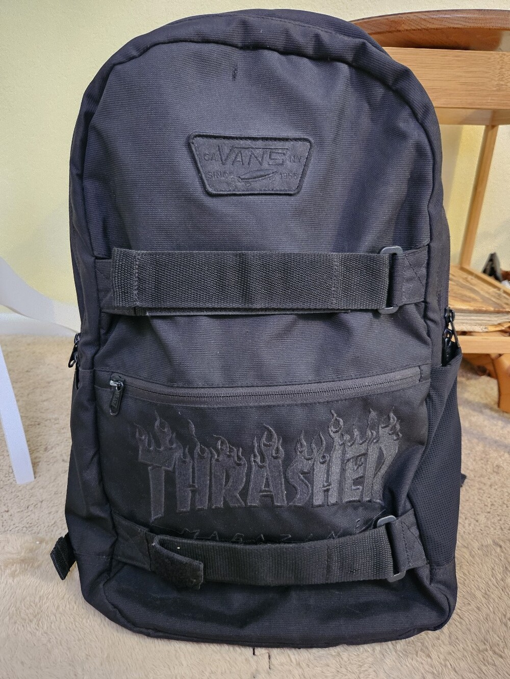 Vans X Thrasher Authentic III Skatepack Dual adjustable skateboard carry straps